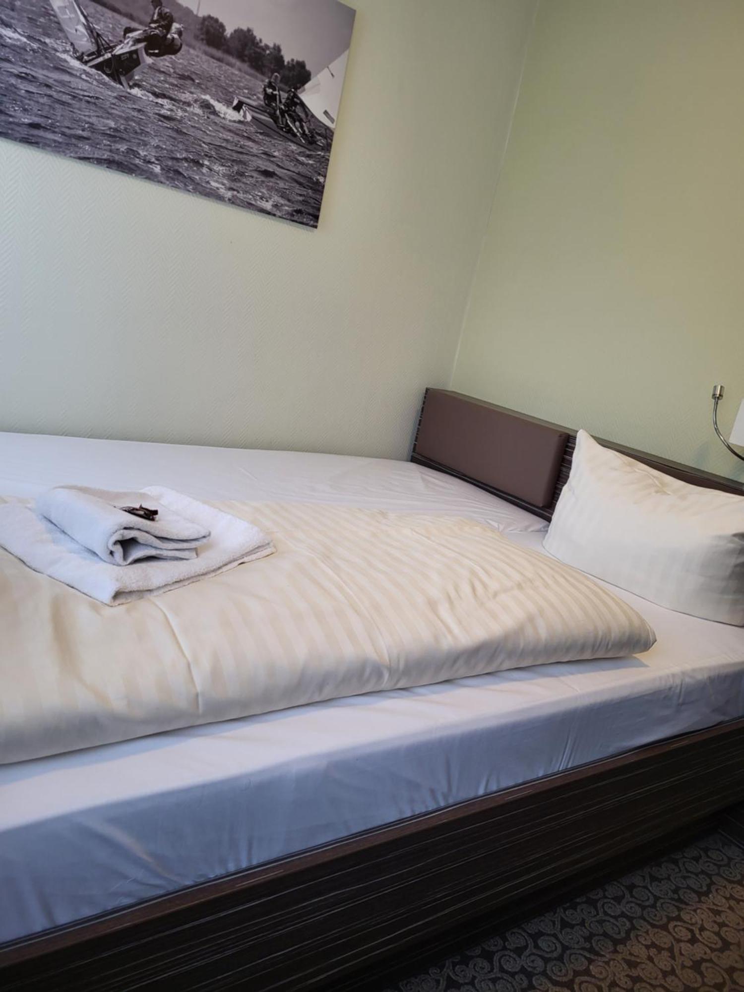 Hotel Bootshaus Bedekaspel Zewnętrze zdjęcie